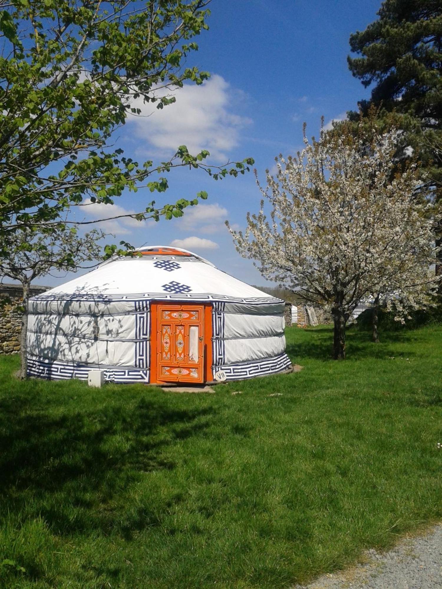 Yourte Nomade-Lodge Les Ecrennes Номер фото